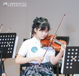 魏晨霃