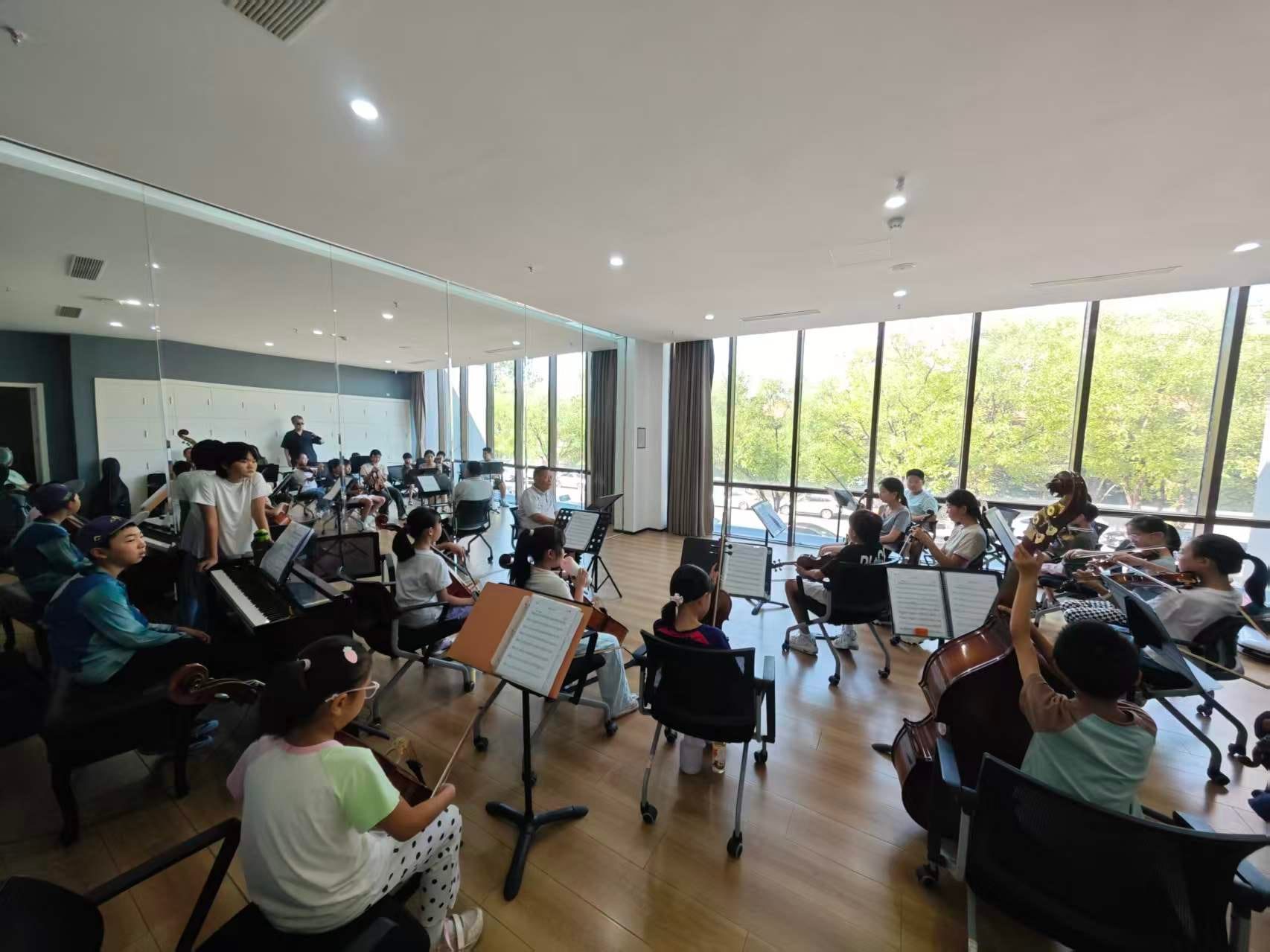 Idyllic Symphony Youth Public Welfare Orchestra Beiyuan Subdistrict Group A: The Story of a Boy "Jumping into the Fire"