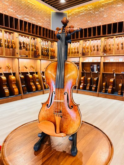 Zheng Benjun · Copy of Guarneri del Gesù 1743 "Il Cannone" (2025)